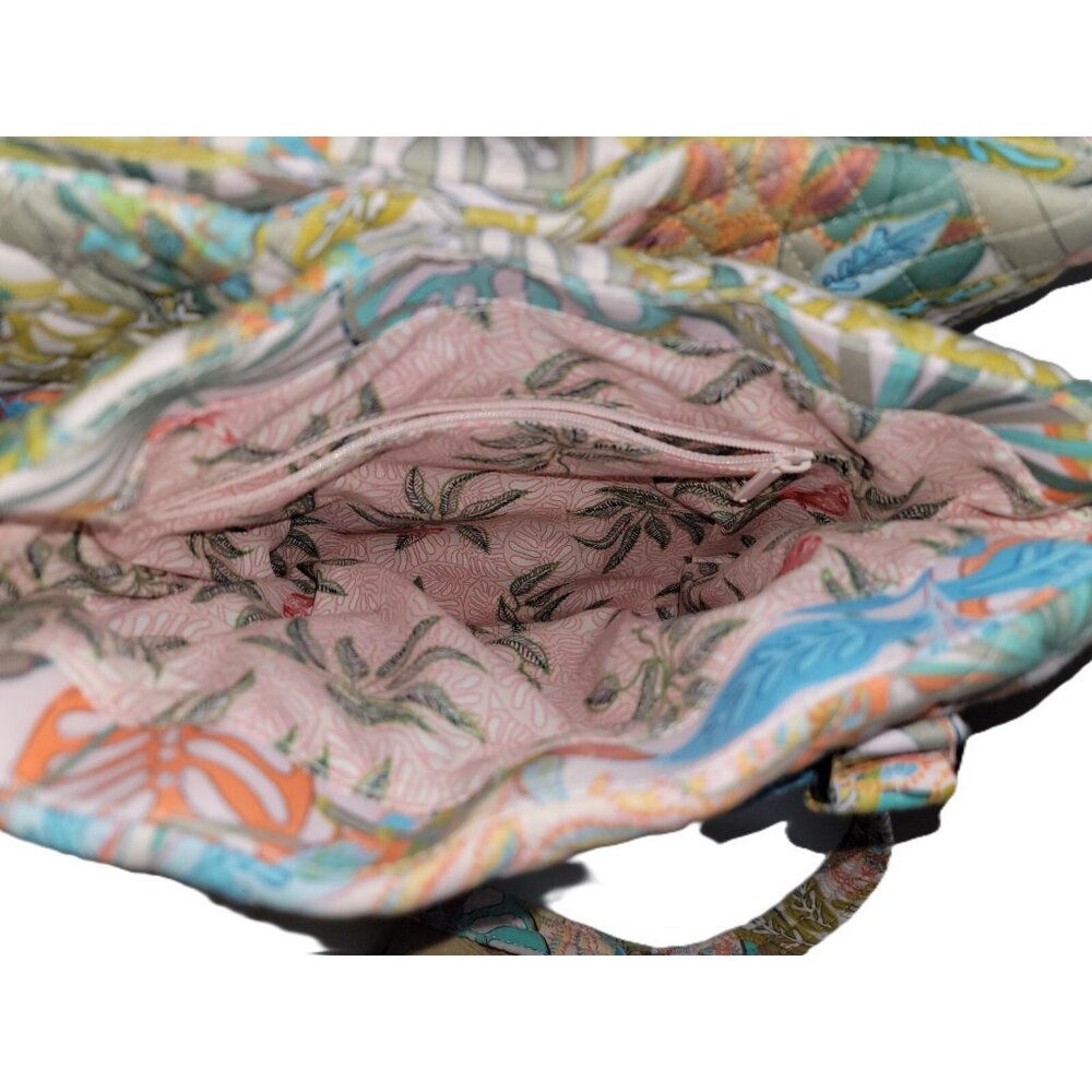 Vera Bradley Multi-Compartment Shoulder Bag Rain Forest Canopy - Picture 8 of 9